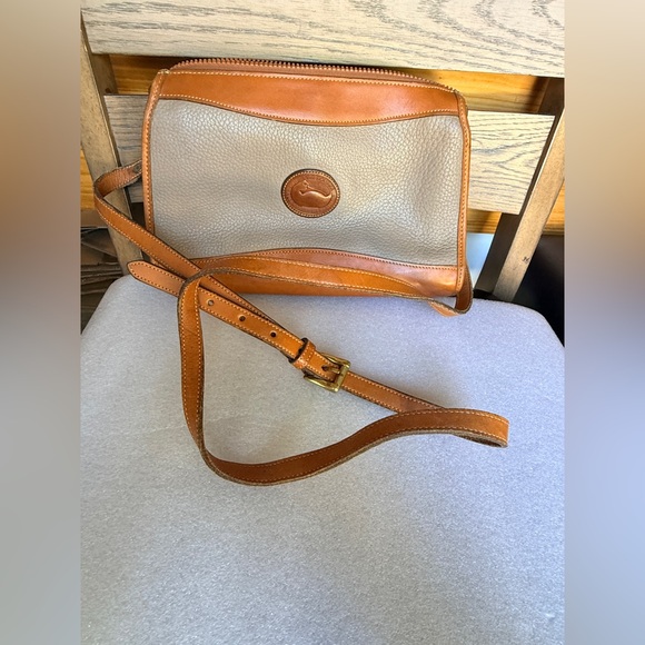 Dooney & Bourke vintage Crossbody bag - Picture 12 of 12